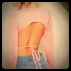 Pink long sleeve crop top open back tied!